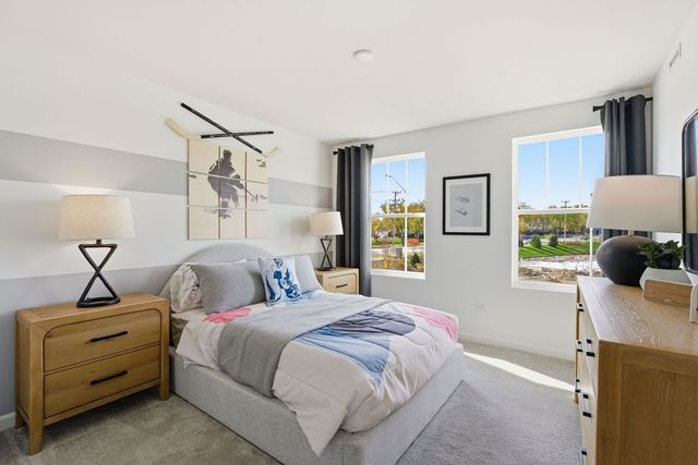 1975 Leiter Way 12002, Hoffman Estates, IL 60169