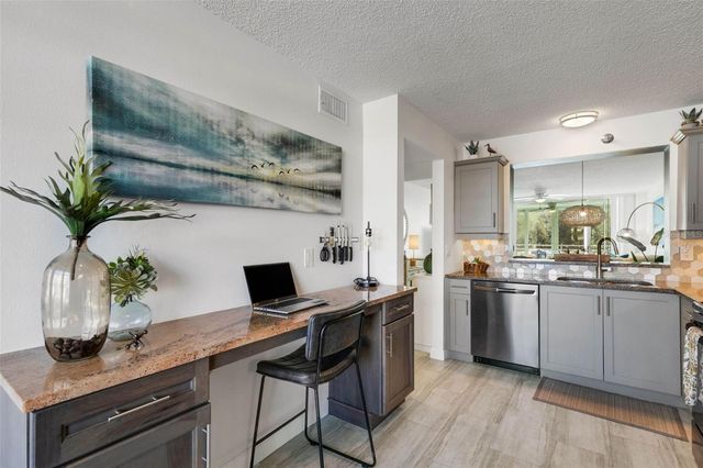 4460 FAIRWAYS BOULEVARD 105, Bradenton, FL 34209