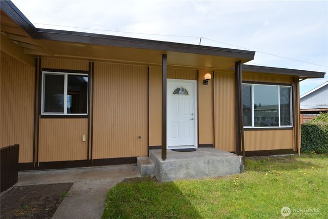 359 N Matriotti Avenue, Sequim, WA 98382