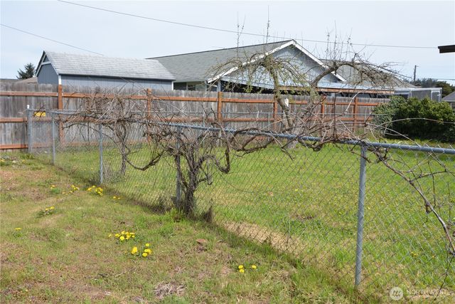359 N Matriotti Avenue, Sequim, WA 98382