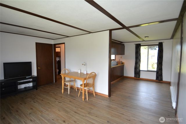 359 N Matriotti Avenue, Sequim, WA 98382