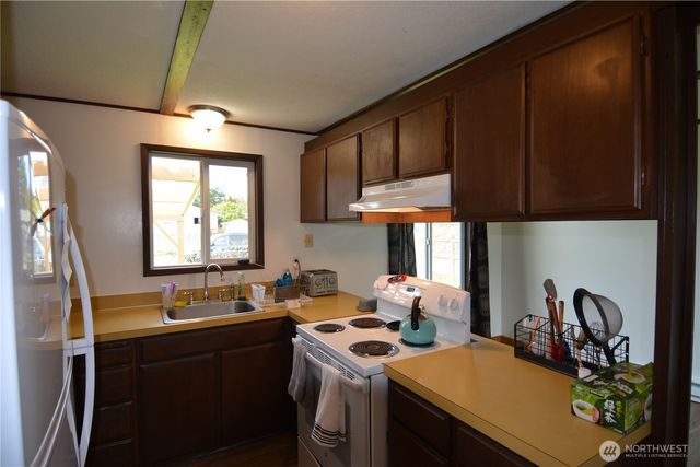 359 N Matriotti Avenue, Sequim, WA 98382