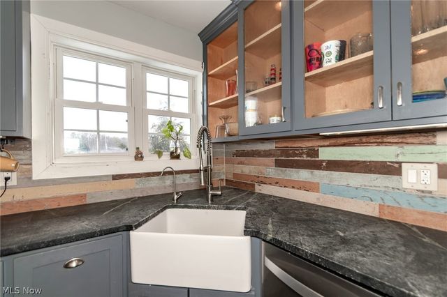 18919 Ravenna Road, Chagrin Falls, OH 44023