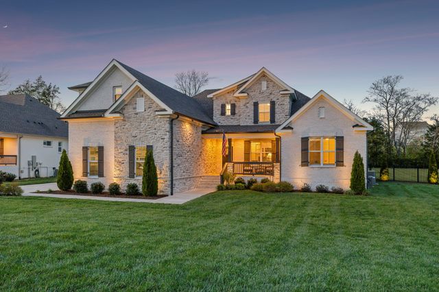 2050 Imagine Cir, Spring Hill, TN 37174