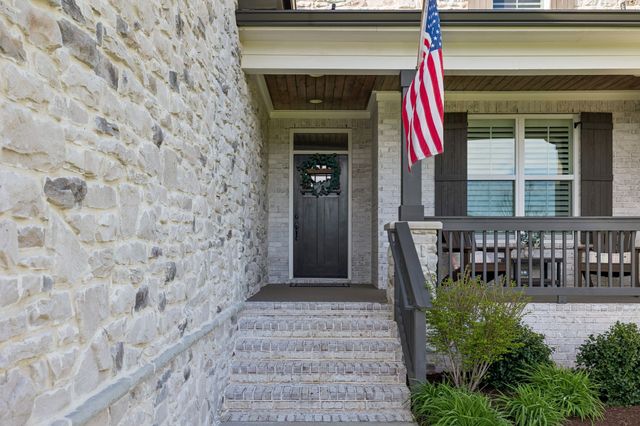 2050 Imagine Cir, Spring Hill, TN 37174