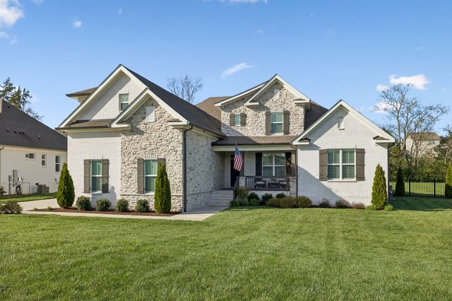 2050 Imagine Cir, Spring Hill, TN 37174