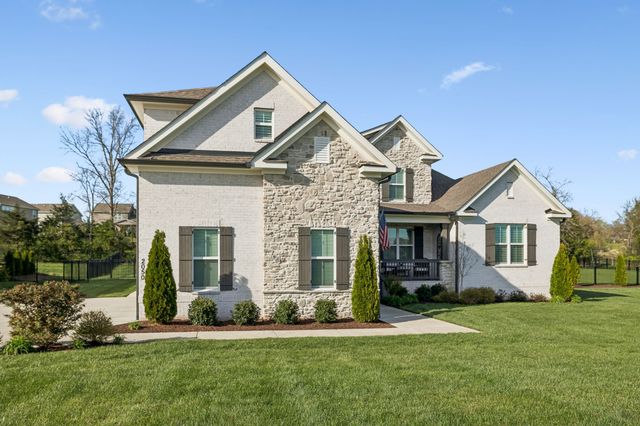 2050 Imagine Cir, Spring Hill, TN 37174