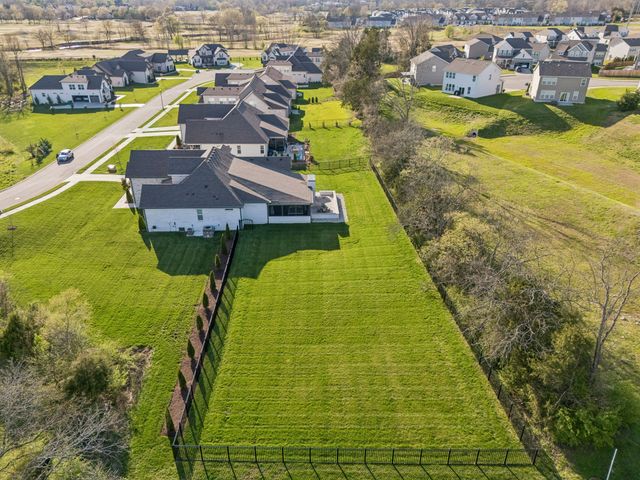 2050 Imagine Cir, Spring Hill, TN 37174