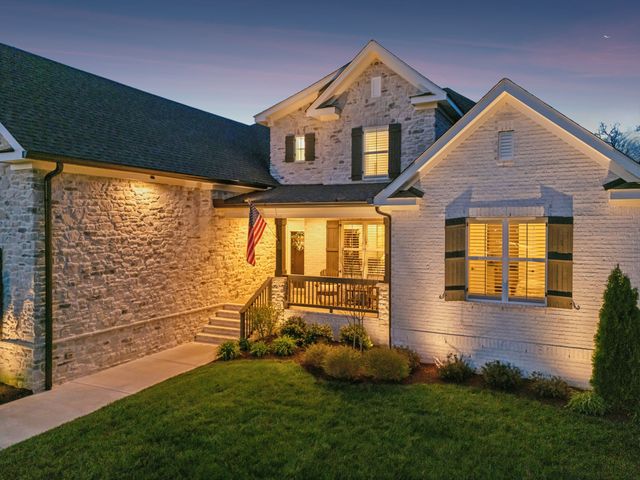 2050 Imagine Cir, Spring Hill, TN 37174