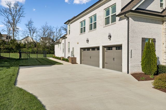 2050 Imagine Cir, Spring Hill, TN 37174