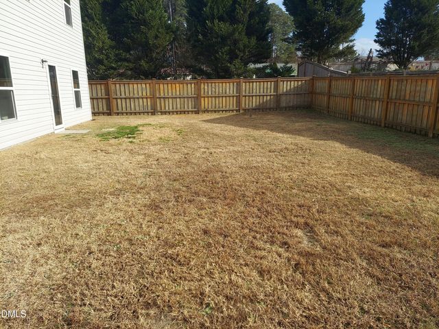 118 Fawnbrook Drive, Four Oaks, NC 27524