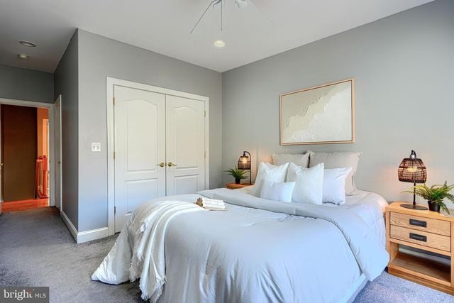 2016 PORTUGAL ST, Baltimore, MD 21231