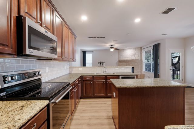 17011 Ellington Way, San Antonio, TX 78247