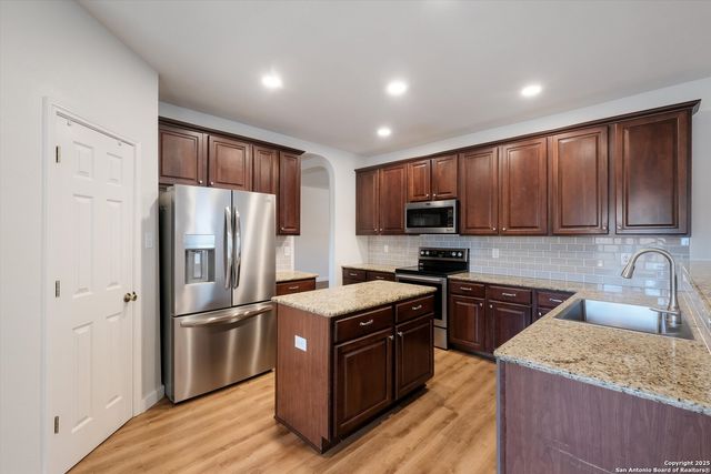 17011 Ellington Way, San Antonio, TX 78247