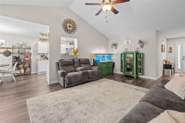 142 Oakville Drive, Dallas, GA 30157