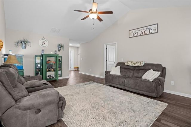 142 Oakville Drive, Dallas, GA 30157