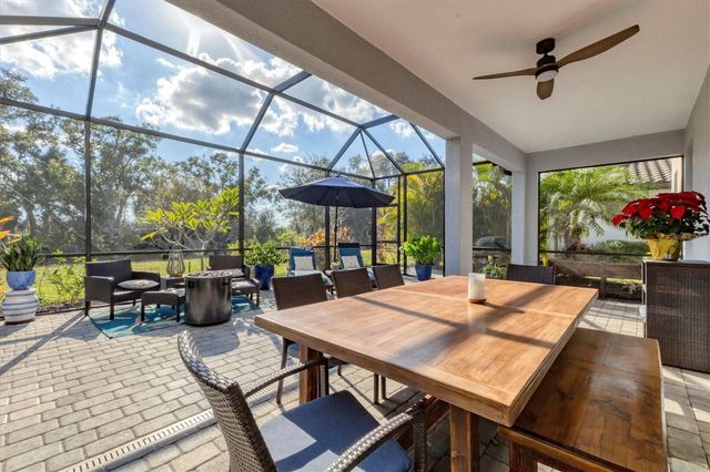 18013 POLO TRAIL, Bradenton, FL 34211