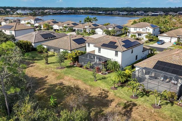 18013 POLO TRAIL, Bradenton, FL 34211