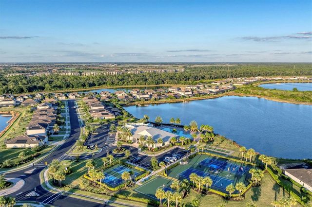 18013 POLO TRAIL, Bradenton, FL 34211