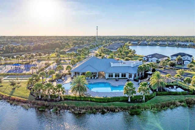 18013 POLO TRAIL, Bradenton, FL 34211