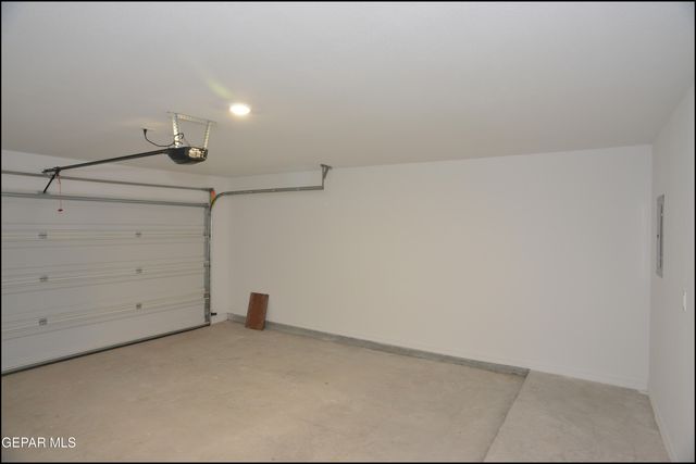 806 TS Daniel Cadena Drive A&B, Socorro, TX 79927
