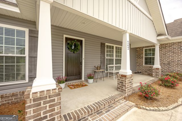 242 Canterberry Place, Statesboro, GA 30458