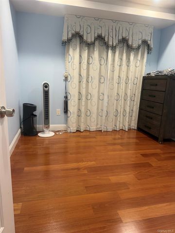 147-22 18th Avenue, Whitestone, NY 11357