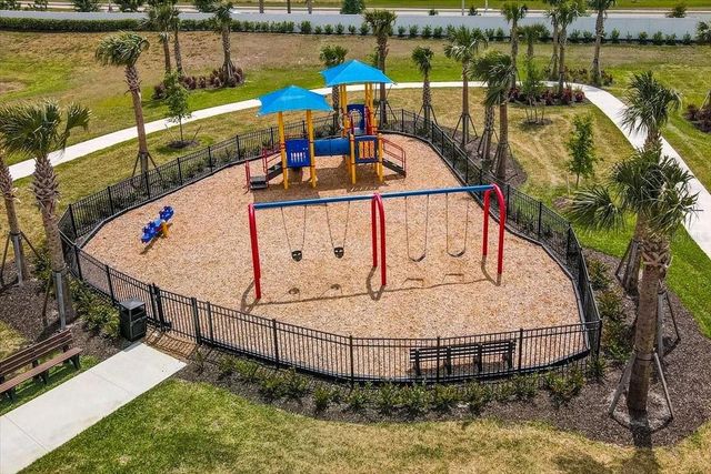 5026 SARATOGA SPRINGS RUN, Bradenton, FL 34211