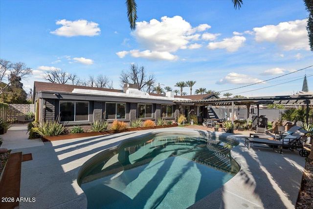6643 N 7TH Drive, Phoenix, AZ 85013