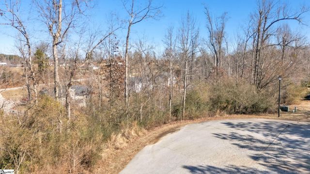 6 Fiddlers Way, Seneca, SC 29678