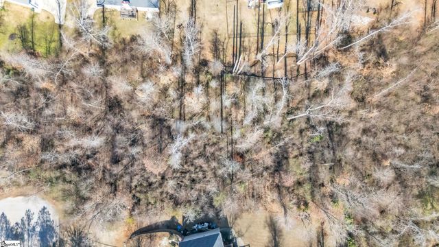 6 Fiddlers Way, Seneca, SC 29678