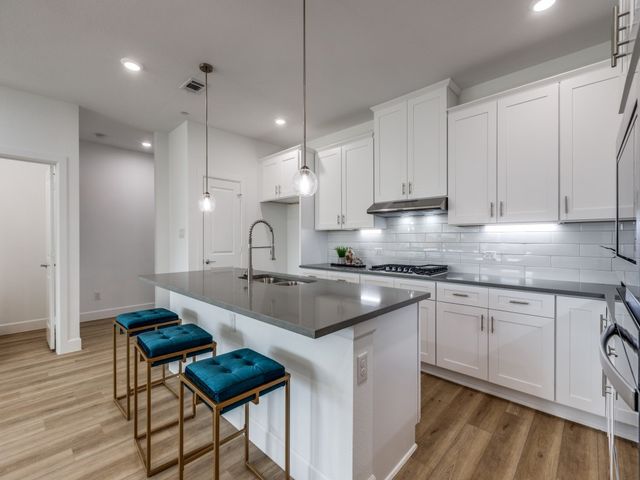5617 Woodlands Drive, The Colony, TX 75056