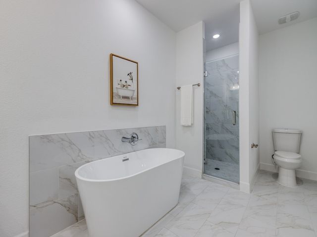 5617 Woodlands Drive, The Colony, TX 75056