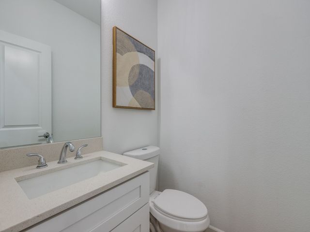 5617 Woodlands Drive, The Colony, TX 75056