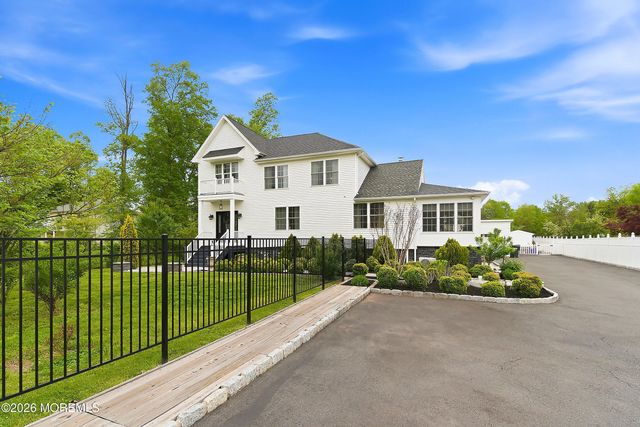 33 Weston Road, Franklin Twp, NJ 08873