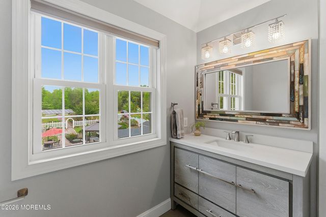 33 Weston Road, Franklin Twp, NJ 08873