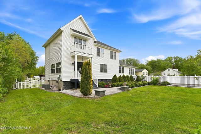 33 Weston Road, Franklin Twp, NJ 08873