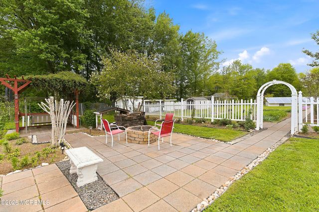 33 Weston Road, Franklin Twp, NJ 08873