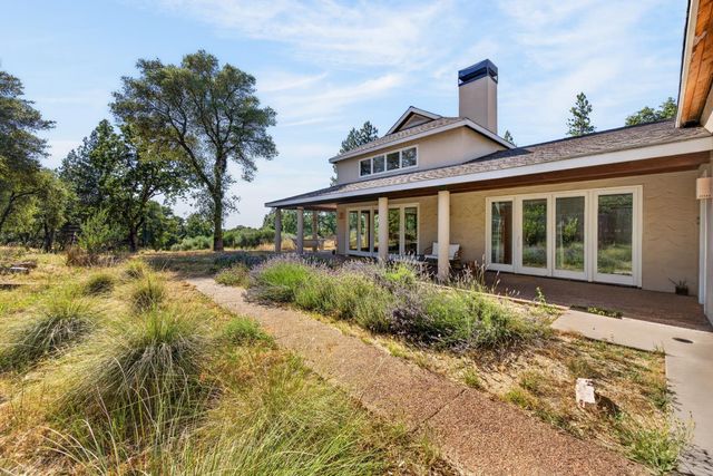 4000 Twin Ridges Rd, Placerville, CA 95667