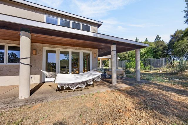 4000 Twin Ridges Rd, Placerville, CA 95667