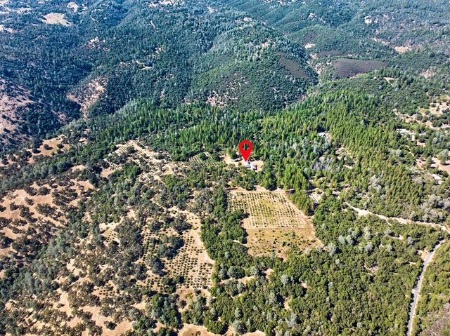 4000 Twin Ridges Rd, Placerville, CA 95667