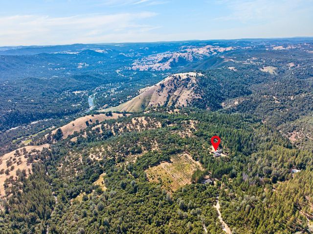 4000 Twin Ridges Rd, Placerville, CA 95667