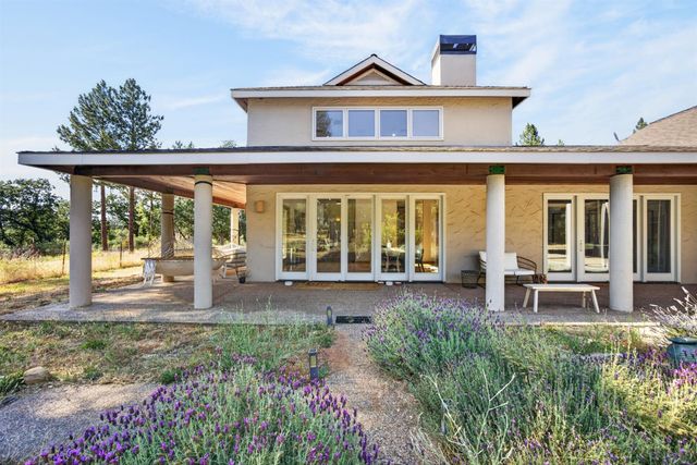 4000 Twin Ridges Rd, Placerville, CA 95667