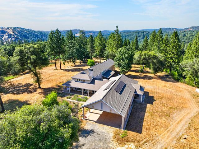 4000 Twin Ridges Rd, Placerville, CA 95667