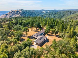 4000 Twin Ridges Rd, Placerville, CA 95667
