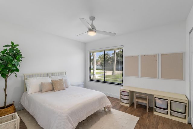 391 S Country Club Boulevard, Boca Raton, FL 33487