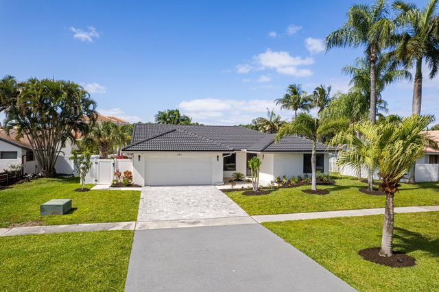391 S Country Club Boulevard, Boca Raton, FL 33487