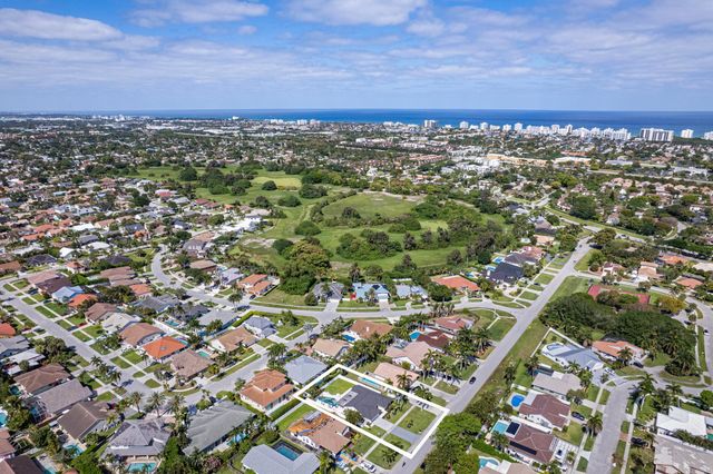 391 S Country Club Boulevard, Boca Raton, FL 33487