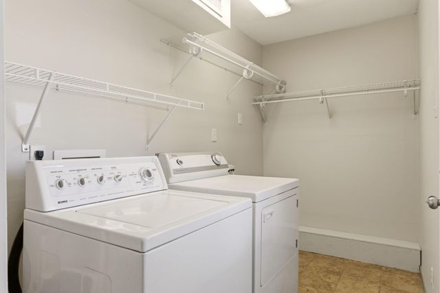 812 Madeira Drive NE, Albuquerque, NM 87108