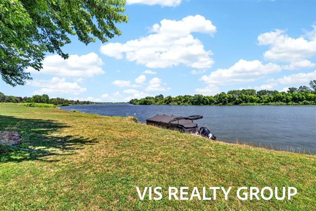 14911 Groenevelt Road, Spring Lake, MI 49456